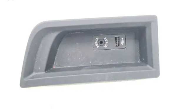 USB socket connector