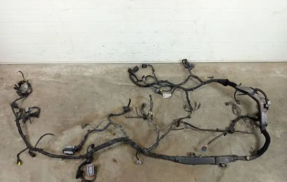 Engine installation wiring loom