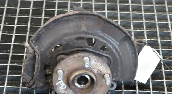Toyota Verso-S Front wheel hub