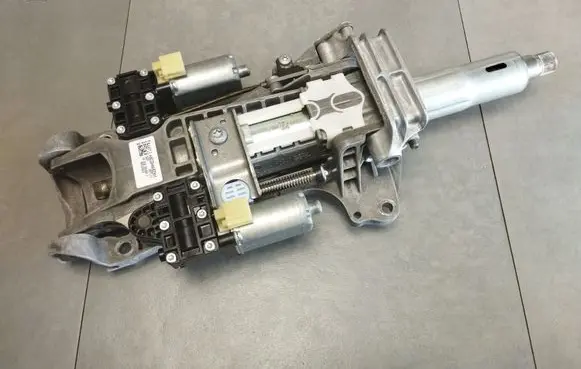 Mercedes-Benz E W213 Steering wheel axle A2054608801