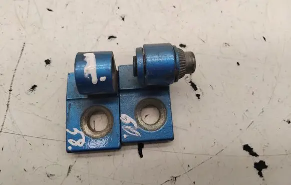 Mini One - Cooper Coupe R56 Front door hinge set 7246065 A078930