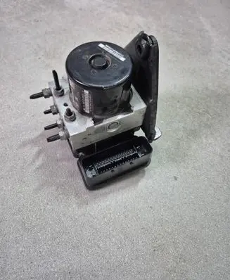 Audi A3 S3 8P ABS Pump 1K0614517AT 1K0907379AJ