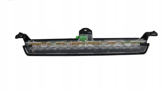Volvo V70 Third/center stoplight 8658948