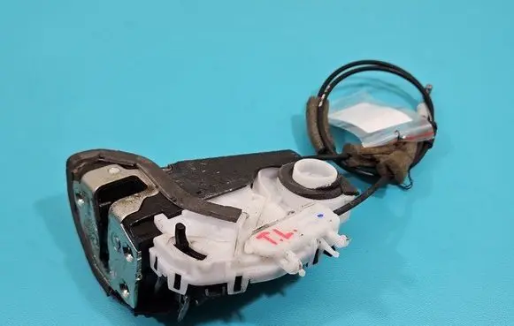 Rear door lock
