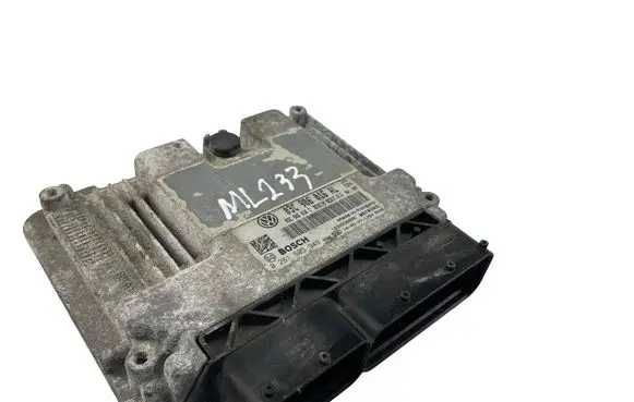 Skoda Superb B6 (3T) Engine control unit/module 03C906016AL 0261S05949