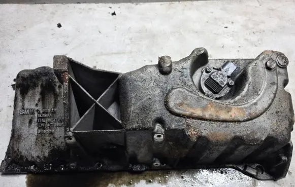 BMW 3 E90 E91 Oil sump 7793071 153597 051129