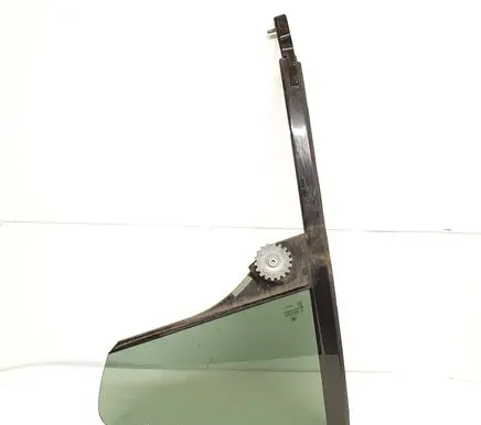BMW 6 F06 Gran coupe Rear door window glass 51357276972