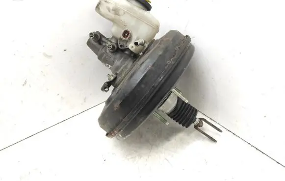 Lexus IS 220D-250-350 Brake booster 4461053310