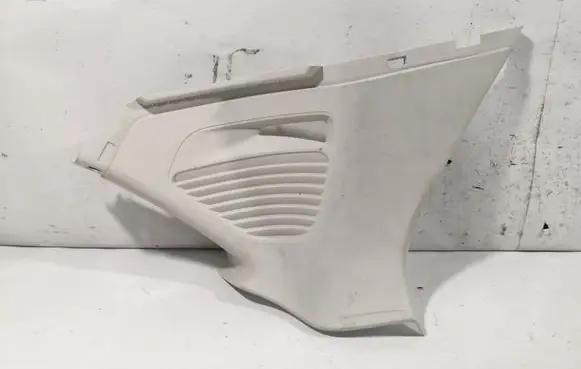 Ford C-MAX II (D)pillar trim (top) AM51R280C47AFW