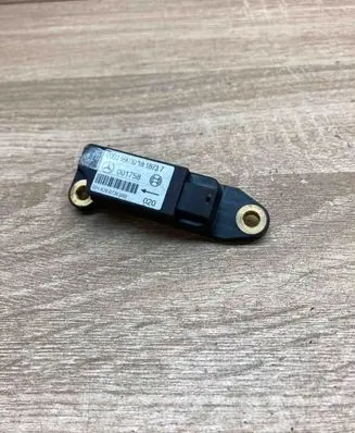 Mercedes-Benz C W202 Airbag deployment crash/impact sensor 0018200726