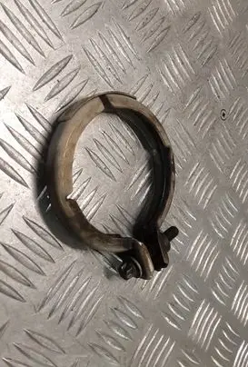Mercedes-Benz R W251 Muffler pipe connector clamp 