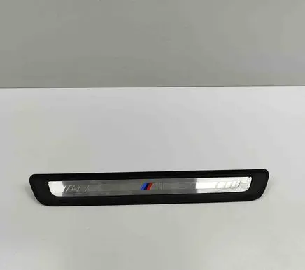 BMW i4 (A) pillar trim 7407377 7407387
