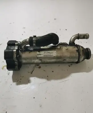 Volvo XC70 EGR valve cooler 8801828