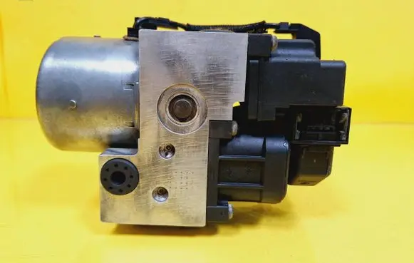 Renault Scenic I ABS Pump 0273004395