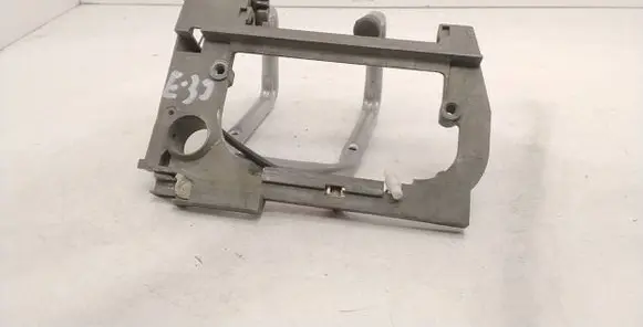 Front door exterior handle/bracket