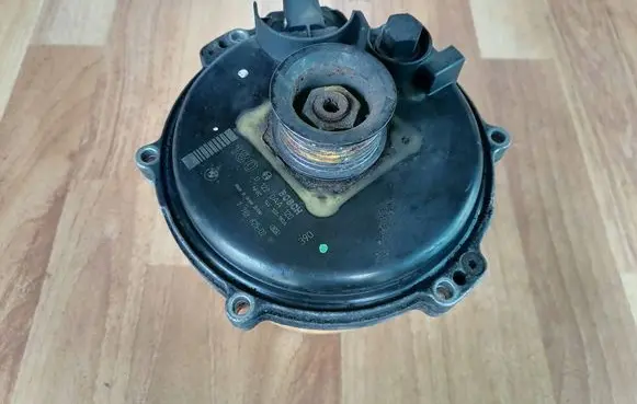 BMW 7 E65 E66 Generator/alternator 7788825 01220AA120 12317788826
