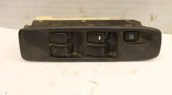Mitsubishi Pajero Electric window control switch MR445652