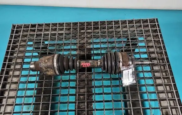 Front driveshaft