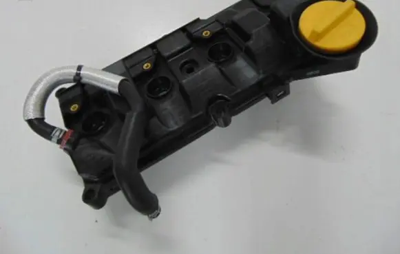 Renault Megane IV Rocker cam cover 