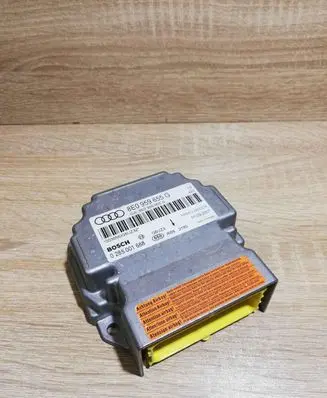 Audi A4 S4 B7 8E 8H Airbag control unit/module 8E0959655G 0285001668