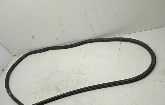 Seat Ibiza IV (6J,6P) Front door rubber seal 1P0867365