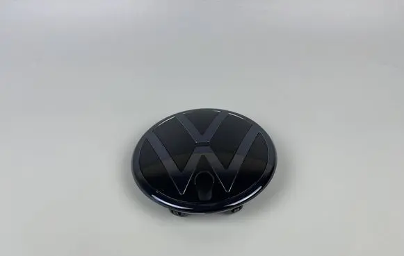 Volkswagen Amarok II Manufacturer badge logo/emblem N1XBE42550AC N1XBE42550
