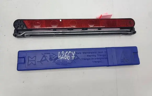 BMW X3 E83 Emergency warning sign 1095457