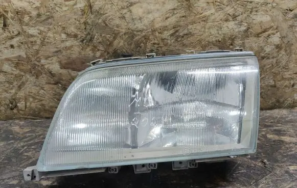 Mercedes-Benz C W202 Headlight/headlamp