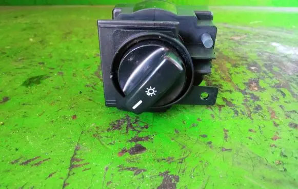 Mercedes-Benz A W169 Light switch 1695452204