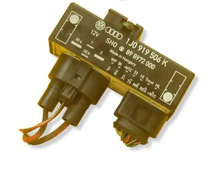 Seat Toledo II (1M) Coolant fan relay 1J0919506K 898972000