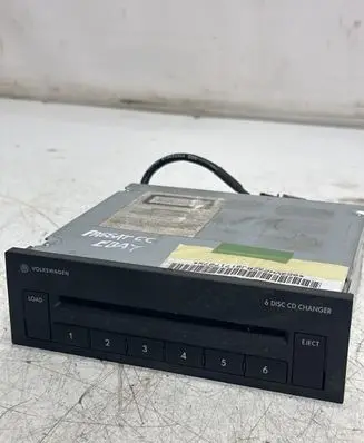 Volkswagen PASSAT CC CD/DVD changer 3C0035110A