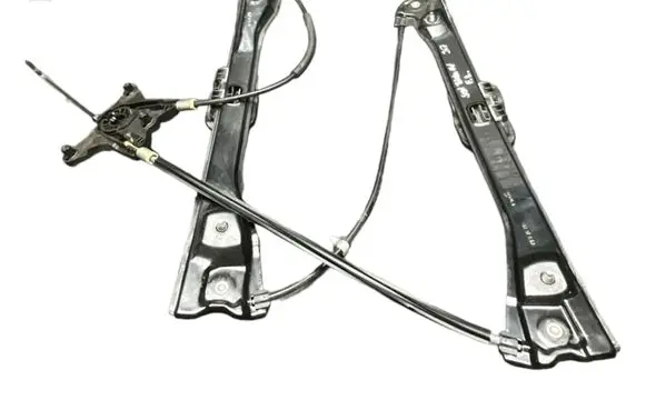 Seat Toledo IV (NH) Front door electric window regulator 1223260 06117102 122324B