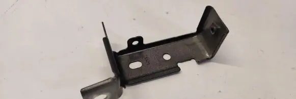 Volvo XC40 Fender mounting bracket 31469374