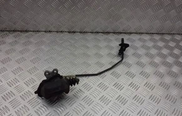 Honda Civic Clutch release bearing slave cylinder 46940-S6A-A000-M1