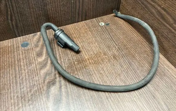 Vacuum valve
