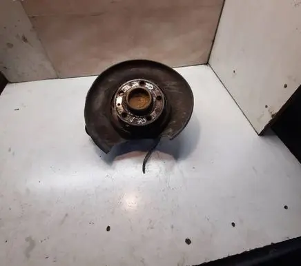 Volvo V70 Rear wheel hub