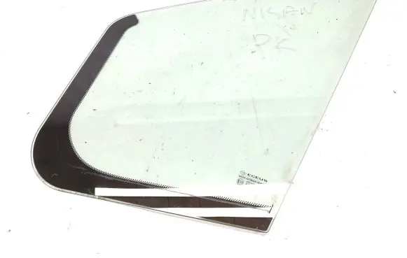 Nissan NV300 Front door vent window glass four-door 43R01351 DOT618M321AS2