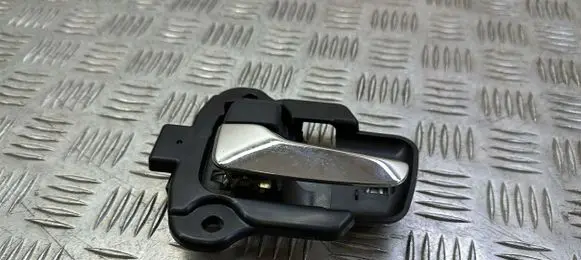 Mitsubishi Outlander Front door interior handle MN105353 3H45X