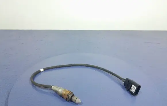 Skoda Octavia 985 Lambda probe sensor 05L906262B