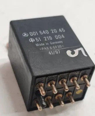 Mercedes-Benz Vito Viano W638 Other relay 0015402045 51219004