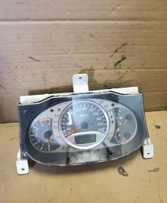 Nissan Almera Tino Speedometer (instrument cluster) BU004