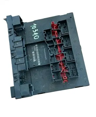Audi A3 S3 8P Comfort/convenience module 8P0907279K