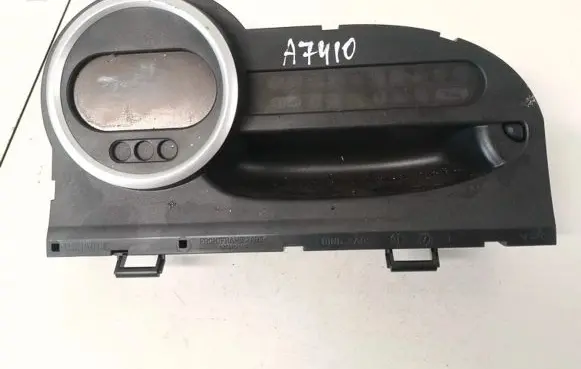 Renault Twingo II Screen/display/small screen 8201127953 8201127953-ml