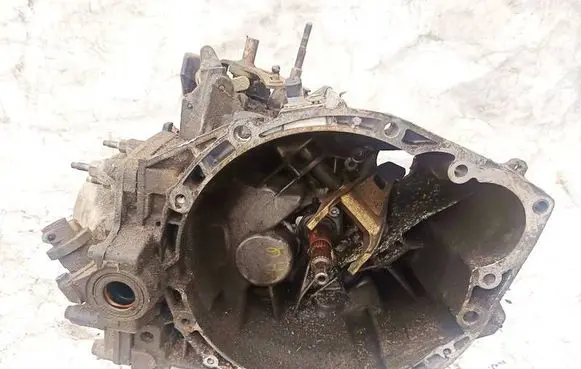 Peugeot 406 Manual 5 speed gearbox 20LM22