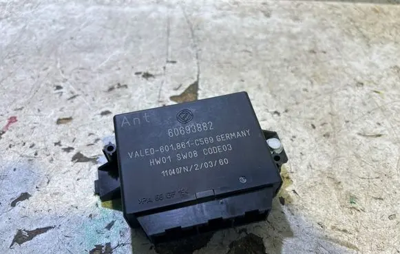 Alfa Romeo 159 Parking PDC control unit/module 60693882 110407 6018610569