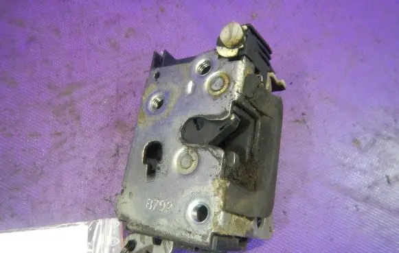 Fiat Albea Rear door lock