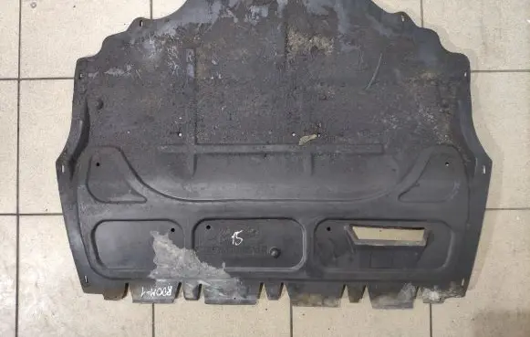 Skoda Roomster (5J) Engine splash shield/under tray 150204