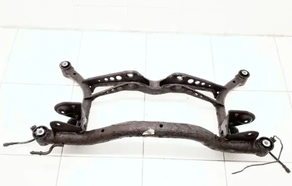 Volkswagen PASSAT B6 Rear subframe 