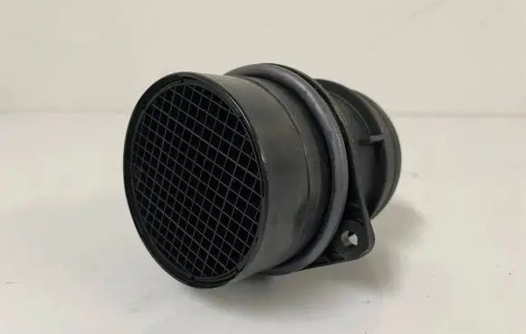Volkswagen Tiguan Mass air flow meter 03G906461C 23451226 0281002735