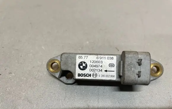 BMW X5 E53 Airbag deployment crash/impact sensor 6911038